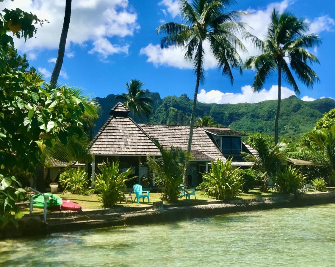 Poerani Moorea Buitenkant foto