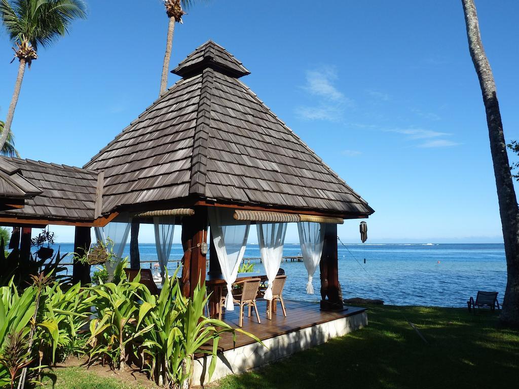 Poerani Moorea Buitenkant foto