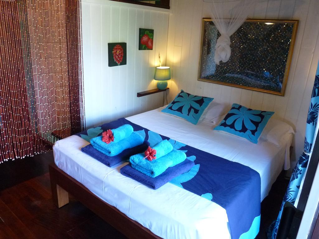 Poerani Moorea Buitenkant foto