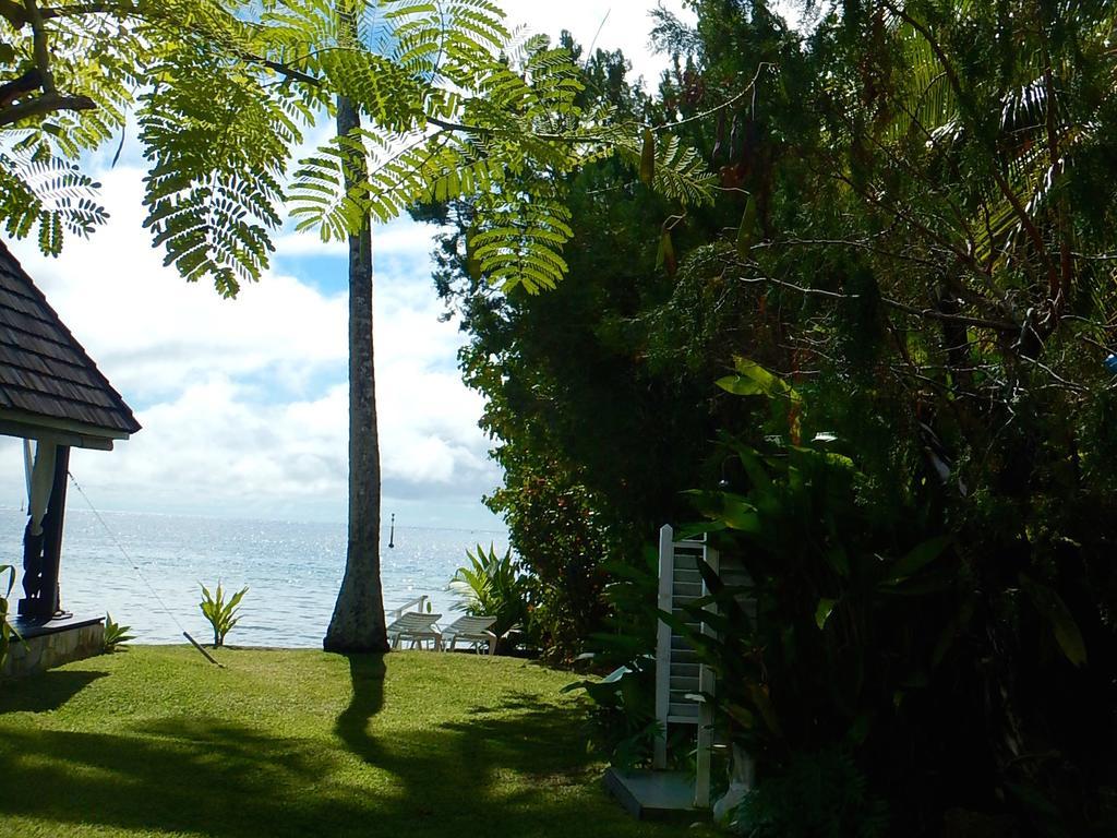 Poerani Moorea Buitenkant foto